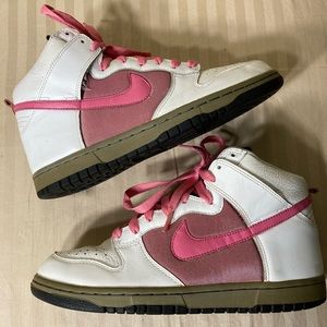 Nike Dunk High retro